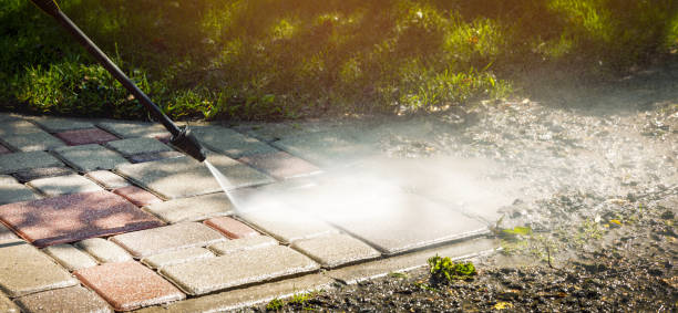 Best Driveway Pressure Washing  in Utica, OH