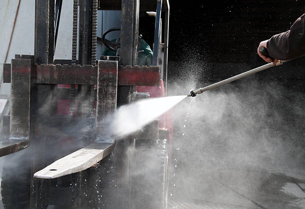 Best Heavy Equipment Washing  in Utica, OH